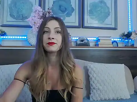 MuseDollX online show from September 10, 2025, 7:03 pm