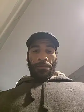 GuyInNY online show from November 29, 2025, 3:31 am