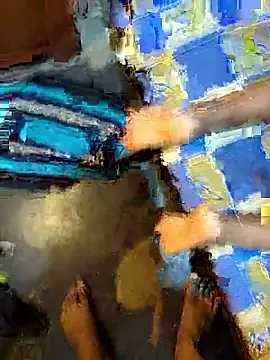 LarkingNewel online show from February 8, 2026, 1:58 pm