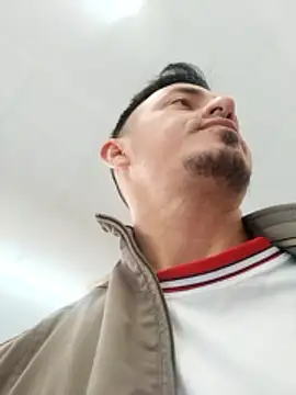 Snapshot of JuanD_vero chatting on April 6, 2026, 8:48 am JuanD vero online show from April 6, 2026, 8:48 am