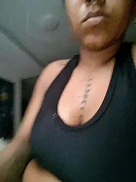 Snapshot of kdfoxxx chatting on September 17, 2025, 10:33 pm kdfoxxx online show from September 17, 2025, 10:33 pm