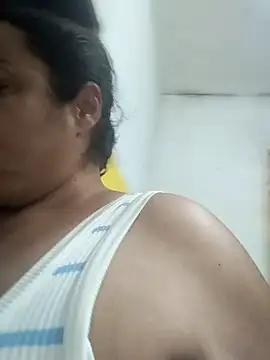 Snapshot of Vydinha chatting on September 18, 2025, 11:29 pm Vydinha online show from September 18, 2025, 11:29 pm