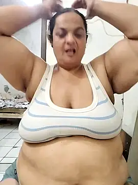 Snapshot of Vydinha chatting on September 24, 2025, 11:52 pm Vydinha online show from September 24, 2025, 11:52 pm