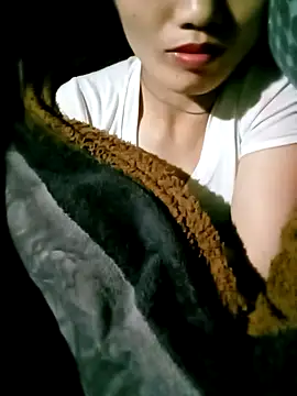 ngan-cute online show from October 25, 2025, 2:02 pm