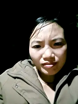 ngan-cute online show from December 2, 2025, 1:28 pm