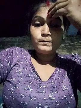Snapshot of Kavya_hot chatting on October 13, 2025, 4:29 pm Kavya hot online show from October 13, 2025, 4:29 pm