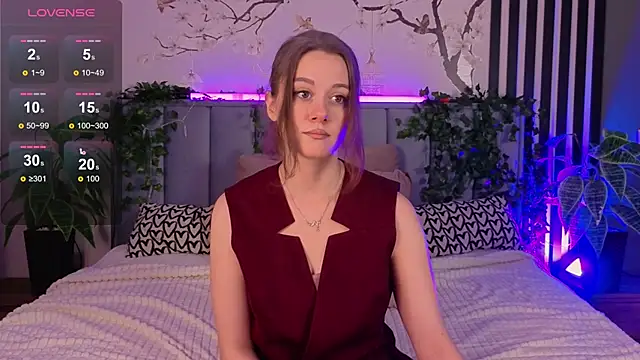 SkyHelen online show from November 28, 2025, 4:15 am