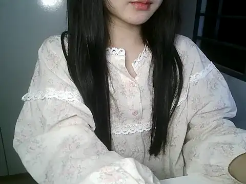 Annabelle-e online show from December 17, 2025, 4:24 pm