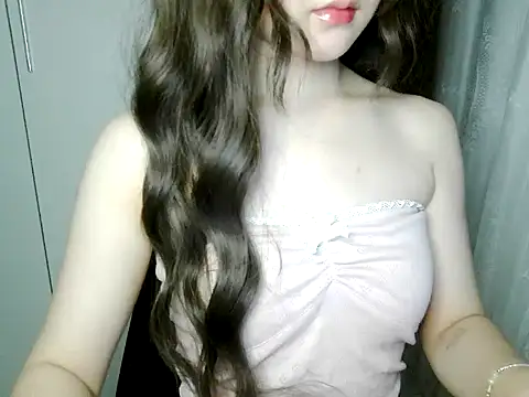Annabelle-e online show from May 21, 2026, 8:38 pm