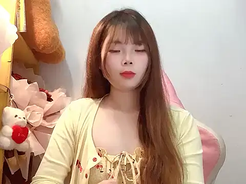 Pony898 online show from December 2, 2025, 1:05 pm