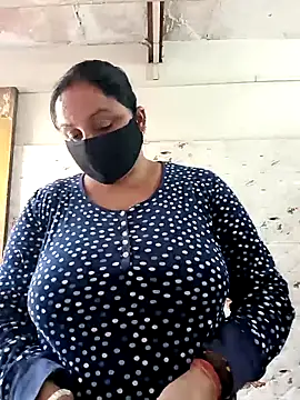 Rakhi sawant143 online show from November 29, 2025, 2:03 am