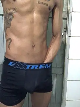 lcsexy45 online show from May 11, 2026, 4:26 pm