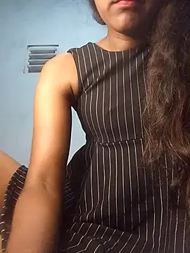 venuki ihalagamage online show from March 18, 2026, 4:54 pm