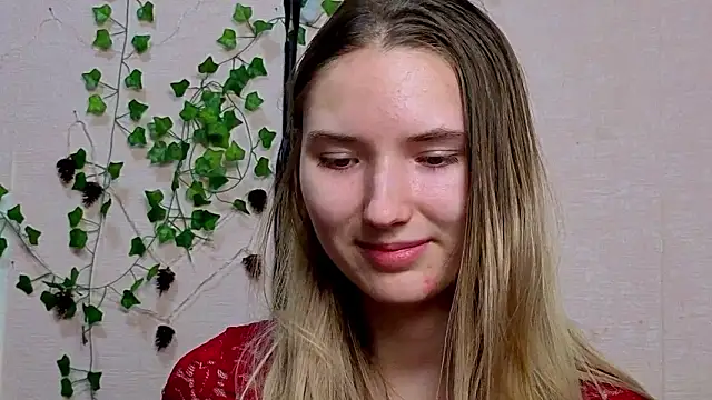  kikiclark   online show from February 20, 2026, 8:53 pm