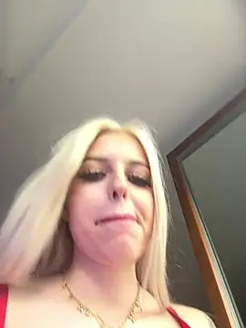 Snapshot of Steffi_Snowbunny chatting on July 22, 2026, 5:16 pm Steffi Snowbunny online show from July 22, 2026, 5:16 pm