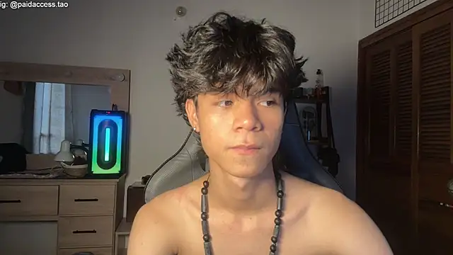 OopsAgain  online show from July 15, 2026, 7:52 pm