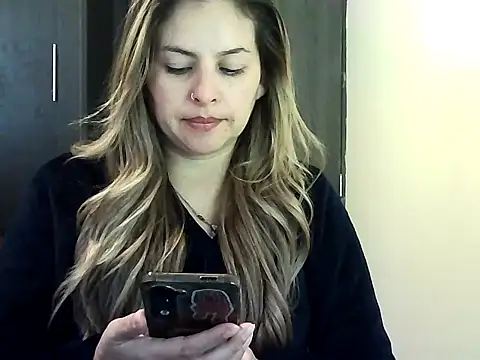 Valery  Rouse  online show from March 6, 2026, 2:13 pm