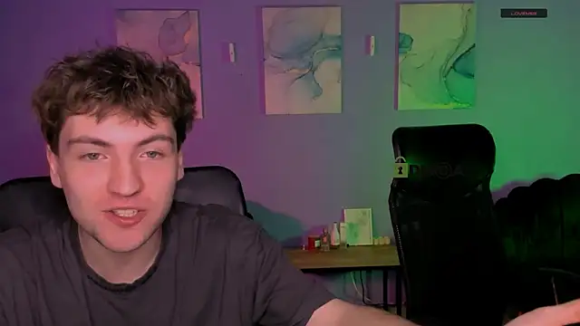 travis wolf  online show from March 20, 2026, 9:58 am