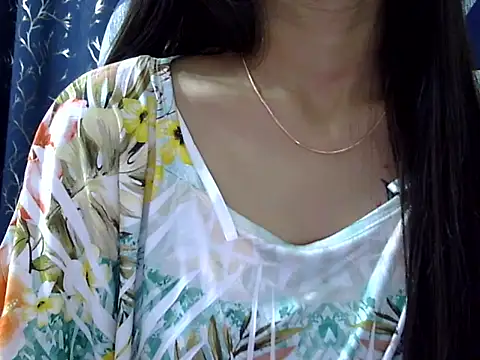 Riva arora01 online show from January 11, 2026, 10:53 am