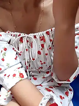 siya rani67 online show from September 18, 2025, 4:42 pm