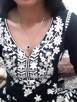 siya rani67 online show from December 4, 2025, 8:56 am