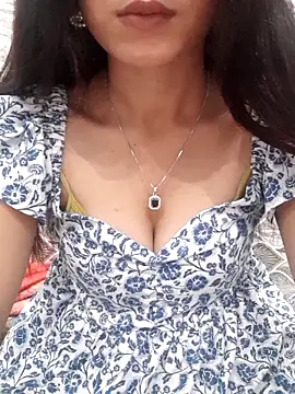 siya rani67 online show from December 5, 2025, 2:36 pm