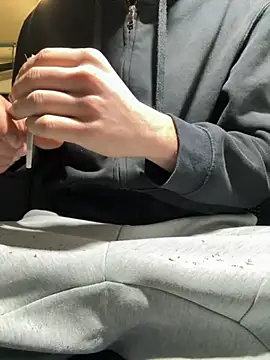 Snapshot of 420boy__ chatting on November 6, 2025, 9:15 pm 420boy online show from November 6, 2025, 9:15 pm