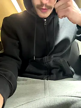 Snapshot of 420boy__ chatting on November 11, 2025, 8:09 pm 420boy online show from November 11, 2025, 8:09 pm