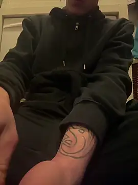 Snapshot of 420boy__ chatting on November 15, 2025, 11:18 am 420boy online show from November 15, 2025, 11:18 am