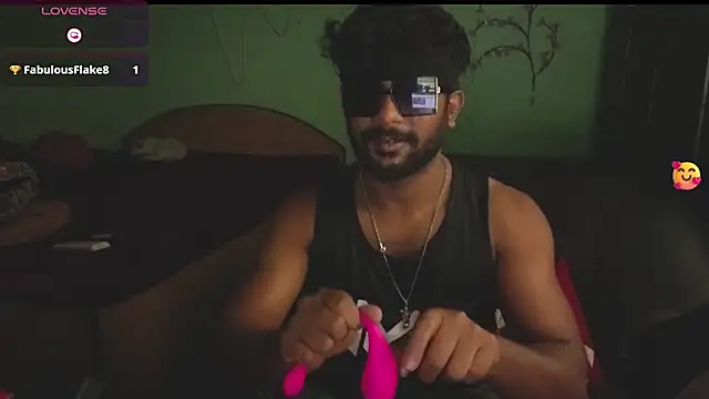 royeoy22 online show from April 13, 2026, 7:25 am