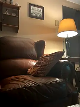 Stephanie1984 online show from November 3, 2025, 2:13 am