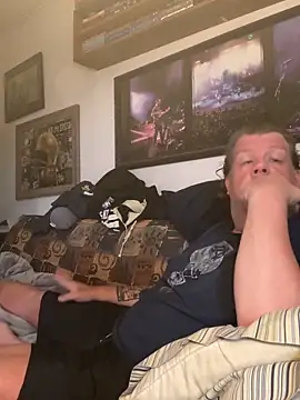 Snapshot of Stephanie1984 chatting on March 12, 2026, 5:19 pm Stephanie1984 online show from March 12, 2026, 5:19 pm