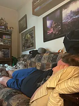 Snapshot of Stephanie1984 chatting on April 2, 2026, 4:43 am Stephanie1984 online show from April 2, 2026, 4:43 am