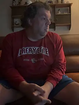 Snapshot of Stephanie1984 chatting on April 7, 2026, 12:05 pm Stephanie1984 online show from April 7, 2026, 12:05 pm