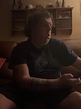 Snapshot of Stephanie1984 chatting on April 10, 2026, 5:34 am Stephanie1984 online show from April 10, 2026, 5:34 am