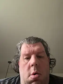 Snapshot of Stephanie1984 chatting on April 13, 2026, 12:21 pm Stephanie1984 online show from April 13, 2026, 12:21 pm