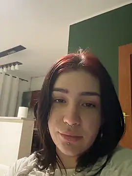 VampyScarlet online show from October 22, 2025, 4:02 am