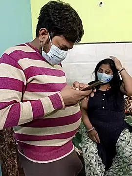 Snapshot of kamini_bhabhi chatting on December 3, 2025, 6:28 pm kamini bhabhi online show from December 3, 2025, 6:28 pm