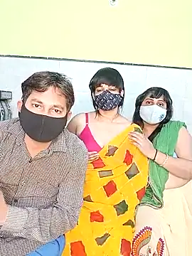 Snapshot of kamini_bhabhi chatting on December 18, 2025, 4:24 pm kamini bhabhi online show from December 18, 2025, 4:24 pm