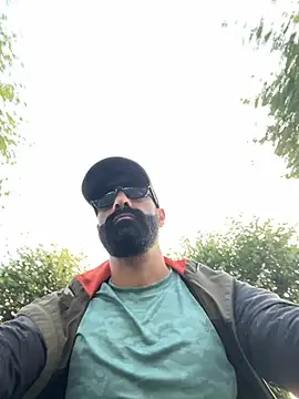 Snapshot of Moan_King chatting on September 8, 2025, 4:39 pm Moan King online show from September 8, 2025, 4:39 pm