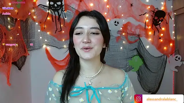 AlessandraLB online show from September 29, 2025, 10:31 am