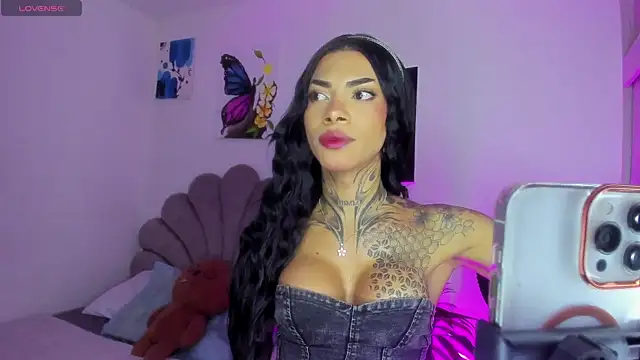 michell danna online show from July 27, 2026, 7:32 pm