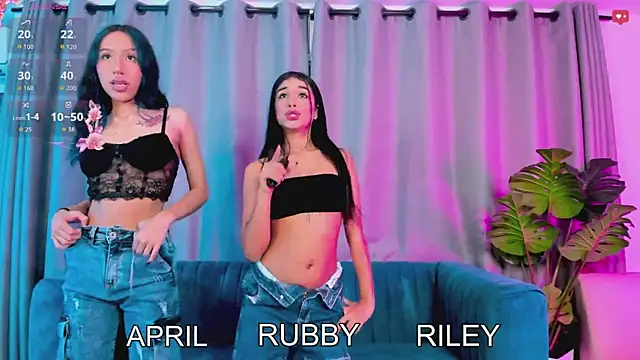 Evil Giirls online show from October 11, 2025, 1:38 am