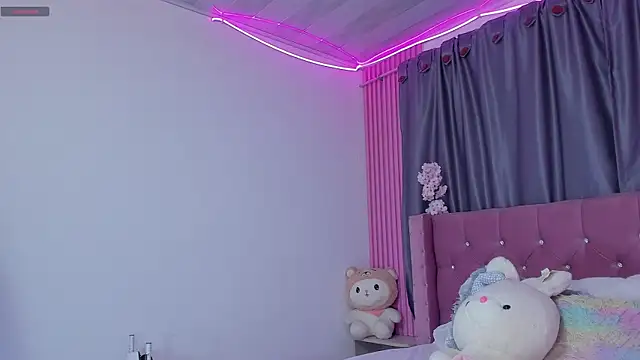 Nayla-Mouna online show from February 7, 2026, 11:58 am