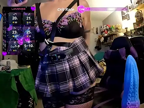 R4inbowK1tty online show from February 4, 2026, 4:40 am