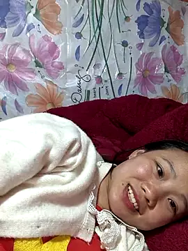 liu-liusexy online show from April 17, 2026, 2:09 pm