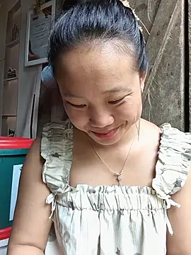 liu-liusexy online show from May 22, 2026, 2:08 am