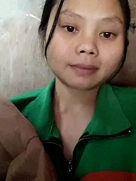 omiu-baby online show from December 18, 2025, 1:11 am