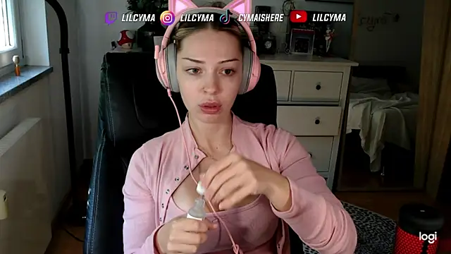 cymaishere online show from October 3, 2025, 10:45 am