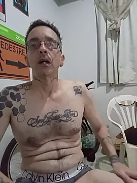 dinho carioca online show from December 22, 2025, 4:42 am